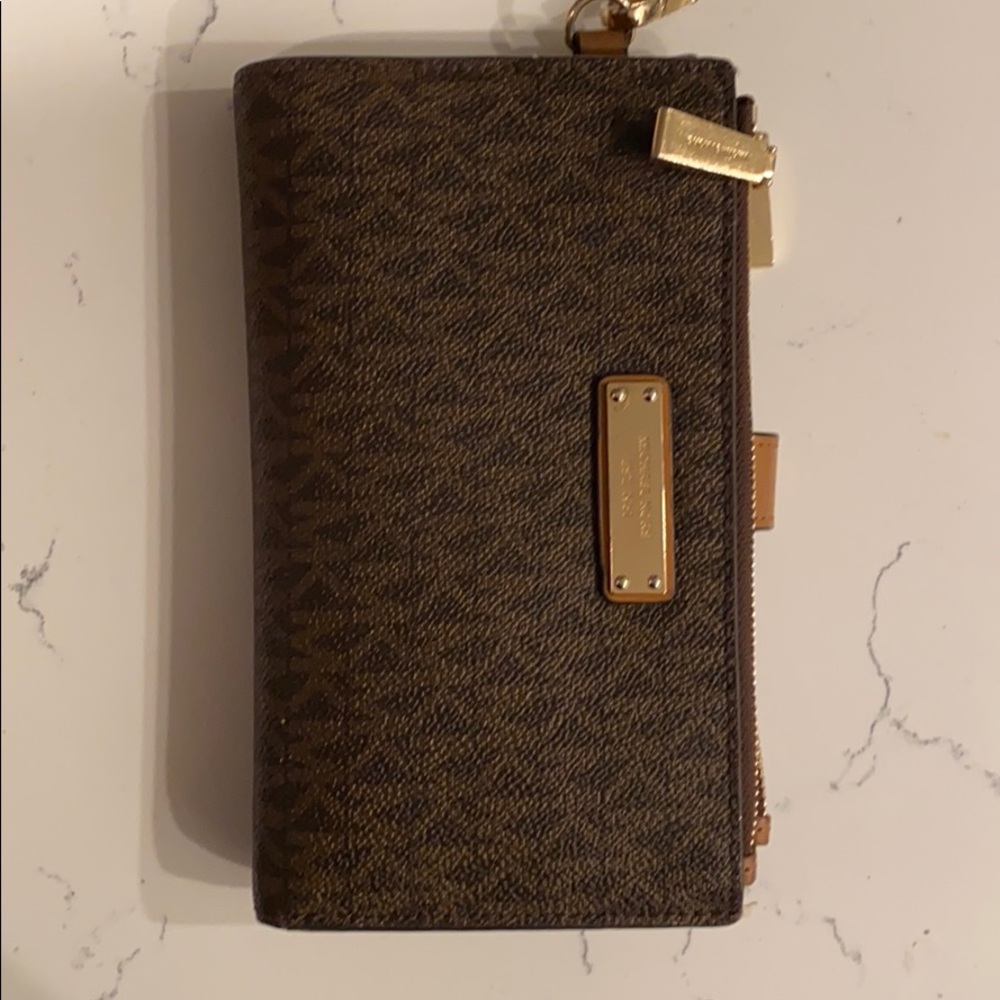 Michael Kors wallet